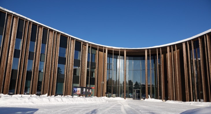 18E62BC6-9341-4649-B03F-7CA47B2ABB5B